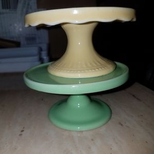 Ganz single cupcake display set of 4